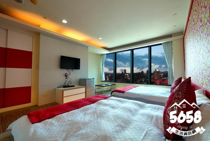 85旅行家 Leilighet Kaohsiung Eksteriør bilde