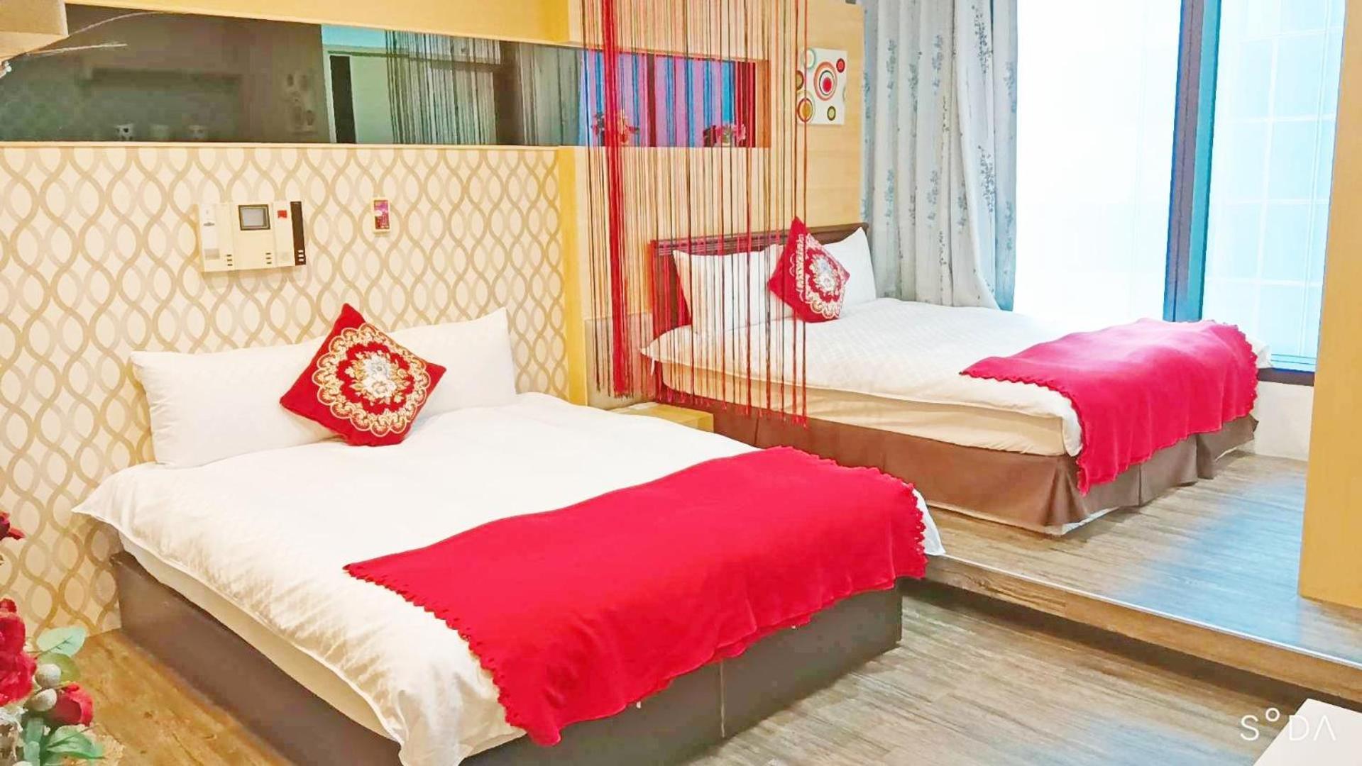 85旅行家 Leilighet Kaohsiung Eksteriør bilde